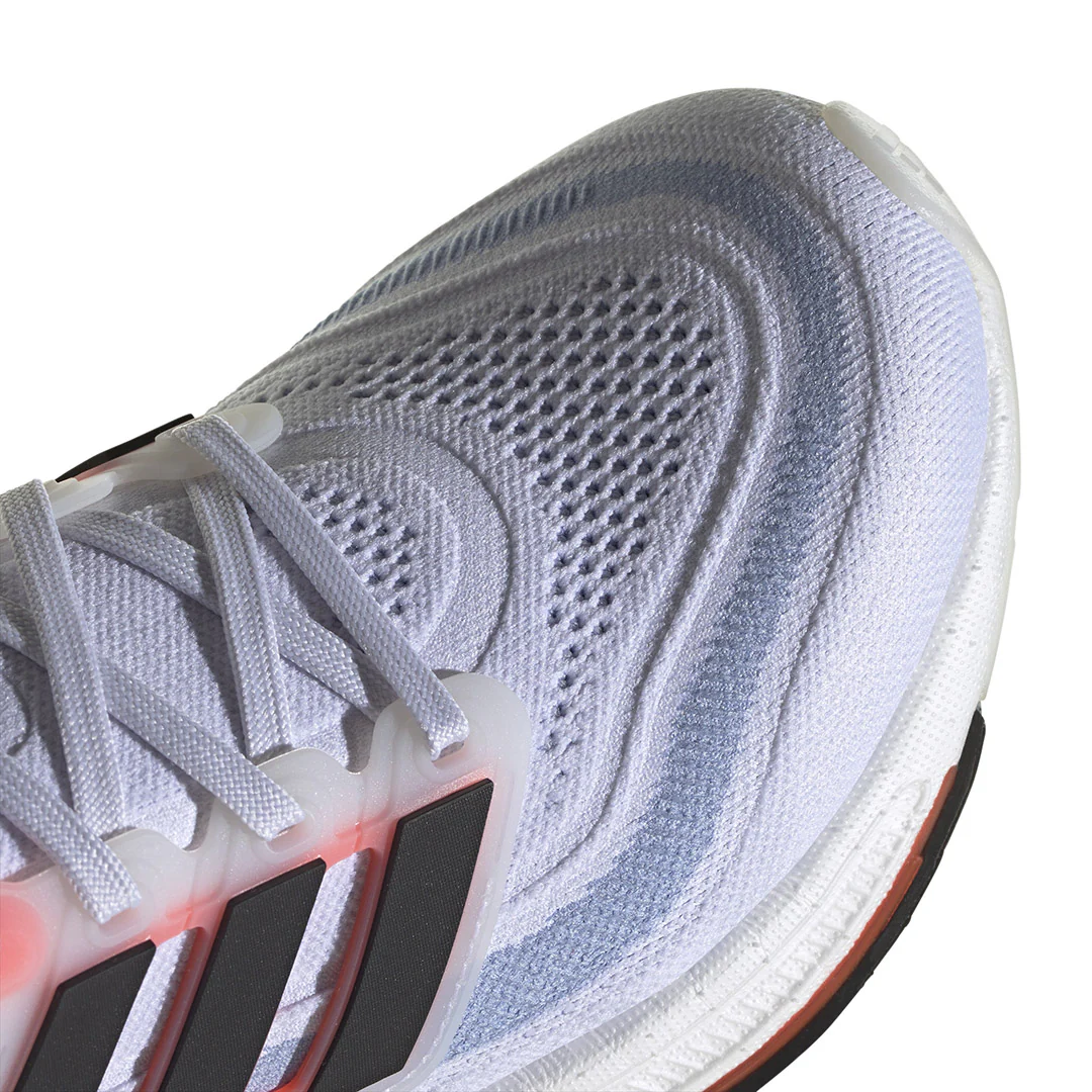 נעלי ריצה מקצועיות ULTRABOOST LIGHT - נשים - Image 6